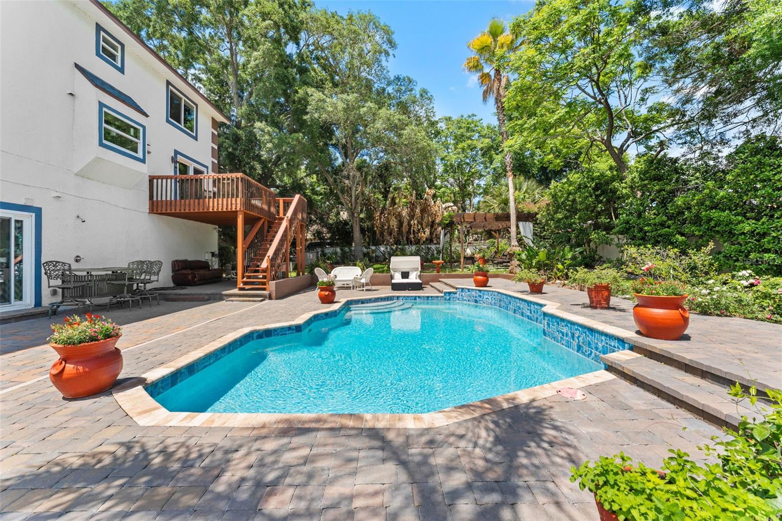 Photo 38