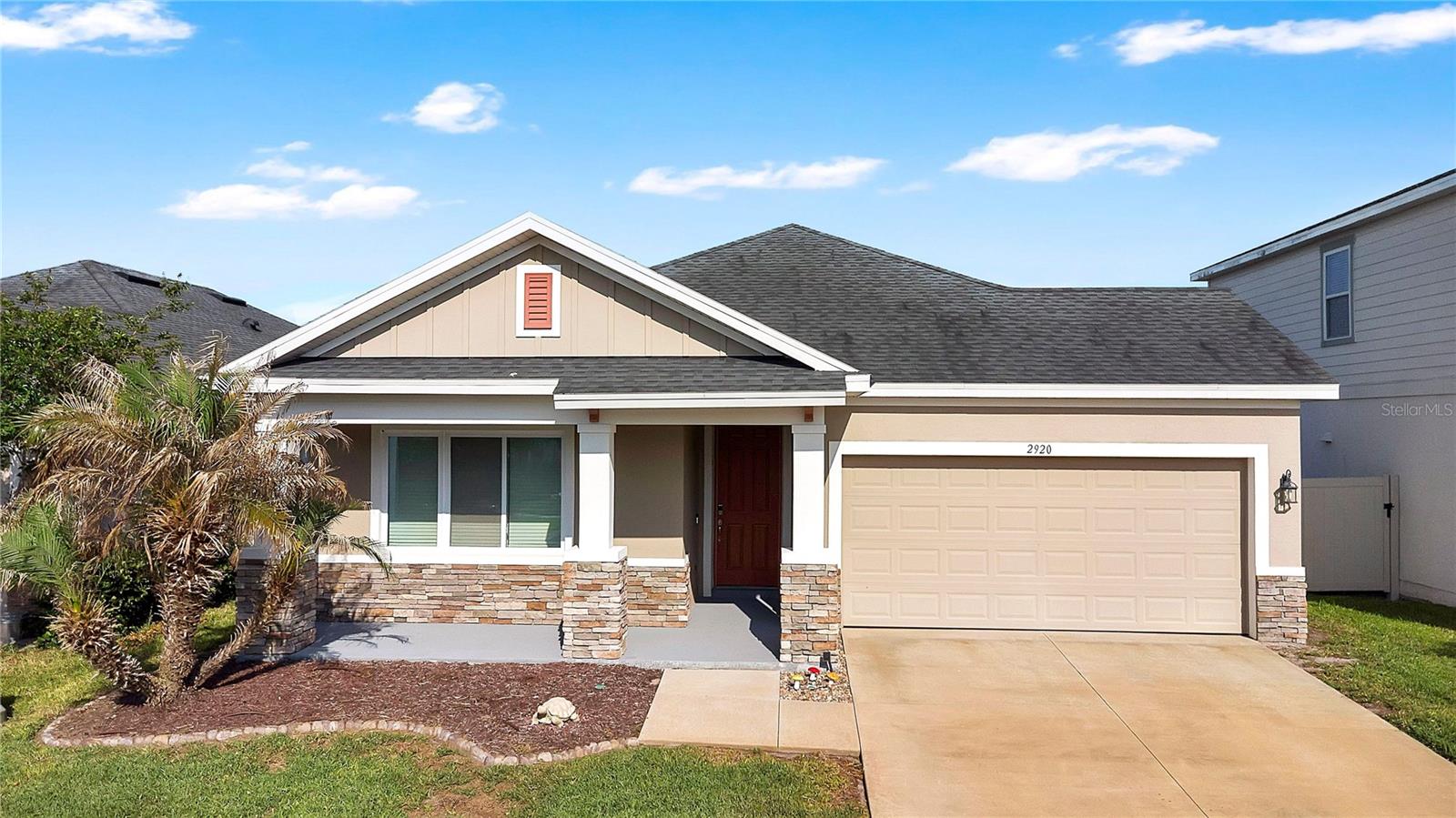 Listing photo 2 for 2920 Marlberry Ln