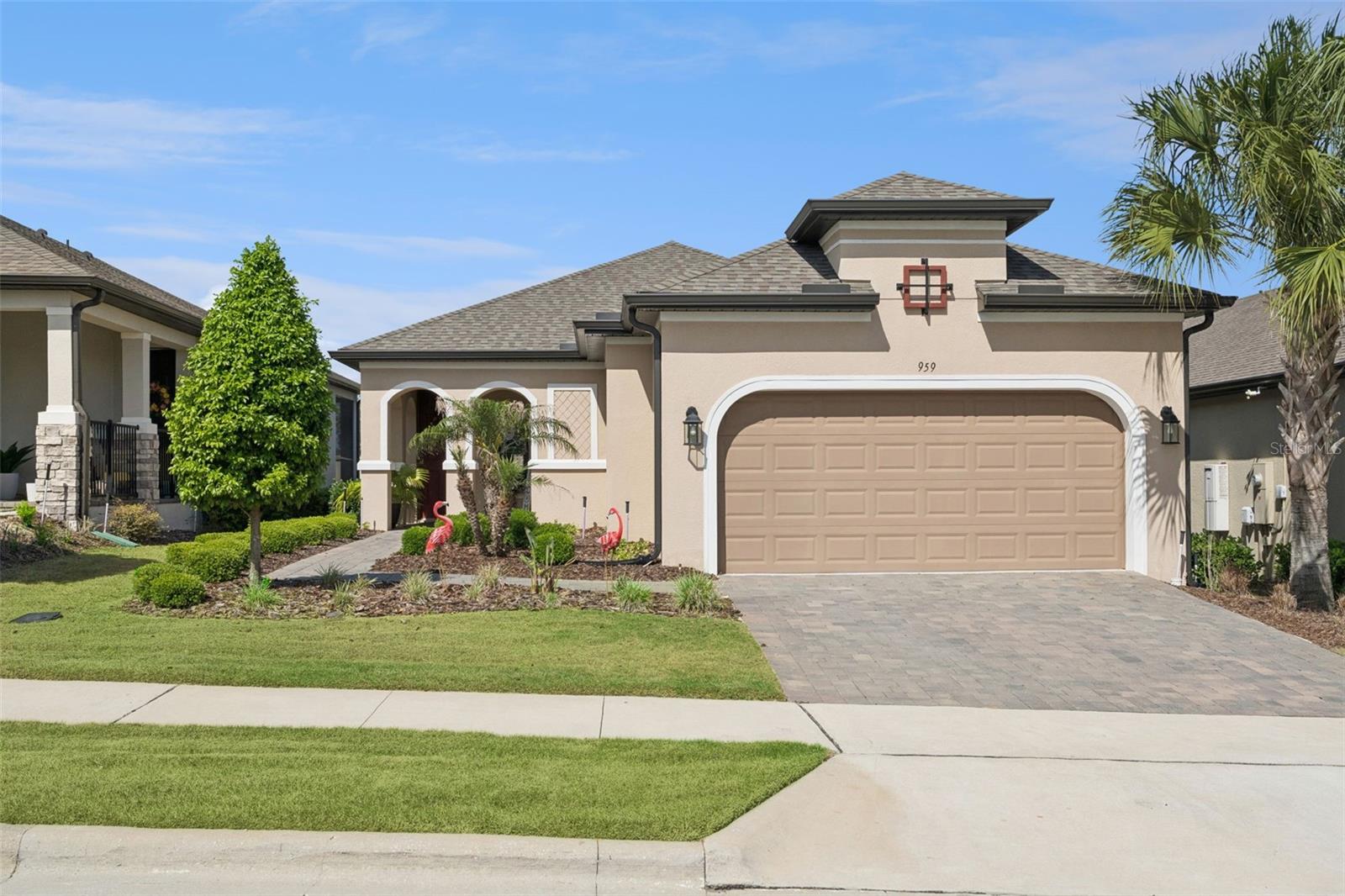 Listing photo 2 for 959 Braewood Dr