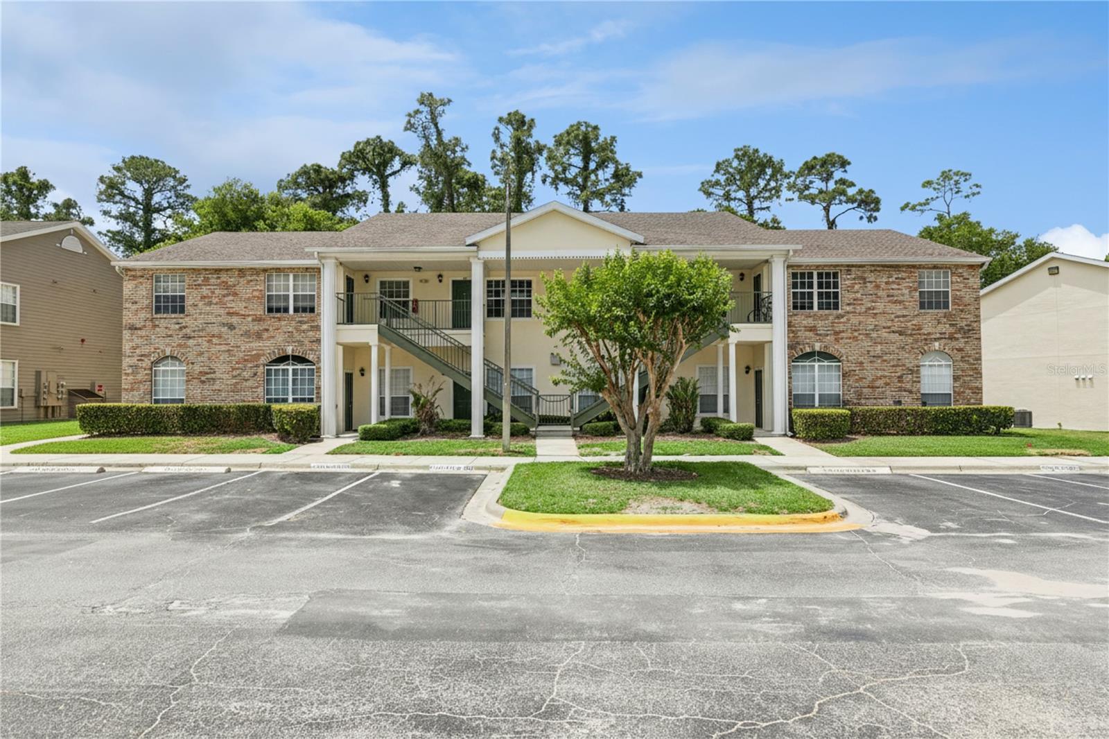 145 RESERVE CIRCLE Unit 205