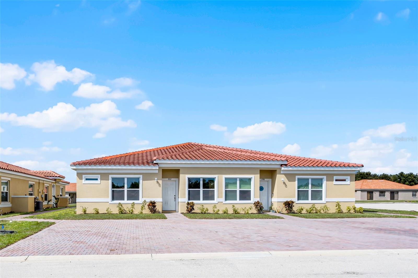 Listing photo 3 for 1826 Coriander Dr