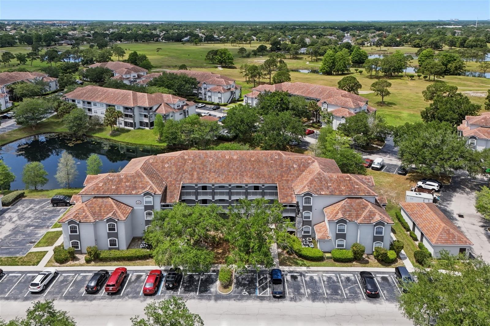14036 FAIRWAY ISLAND DRIVE Unit 1515