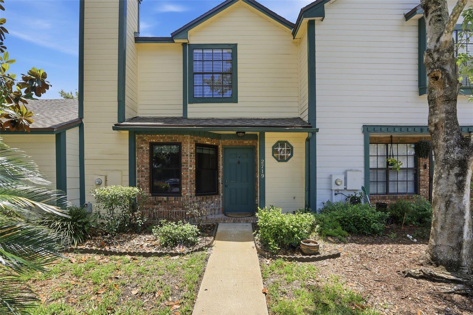 2719 CANDLEWOOD COURT