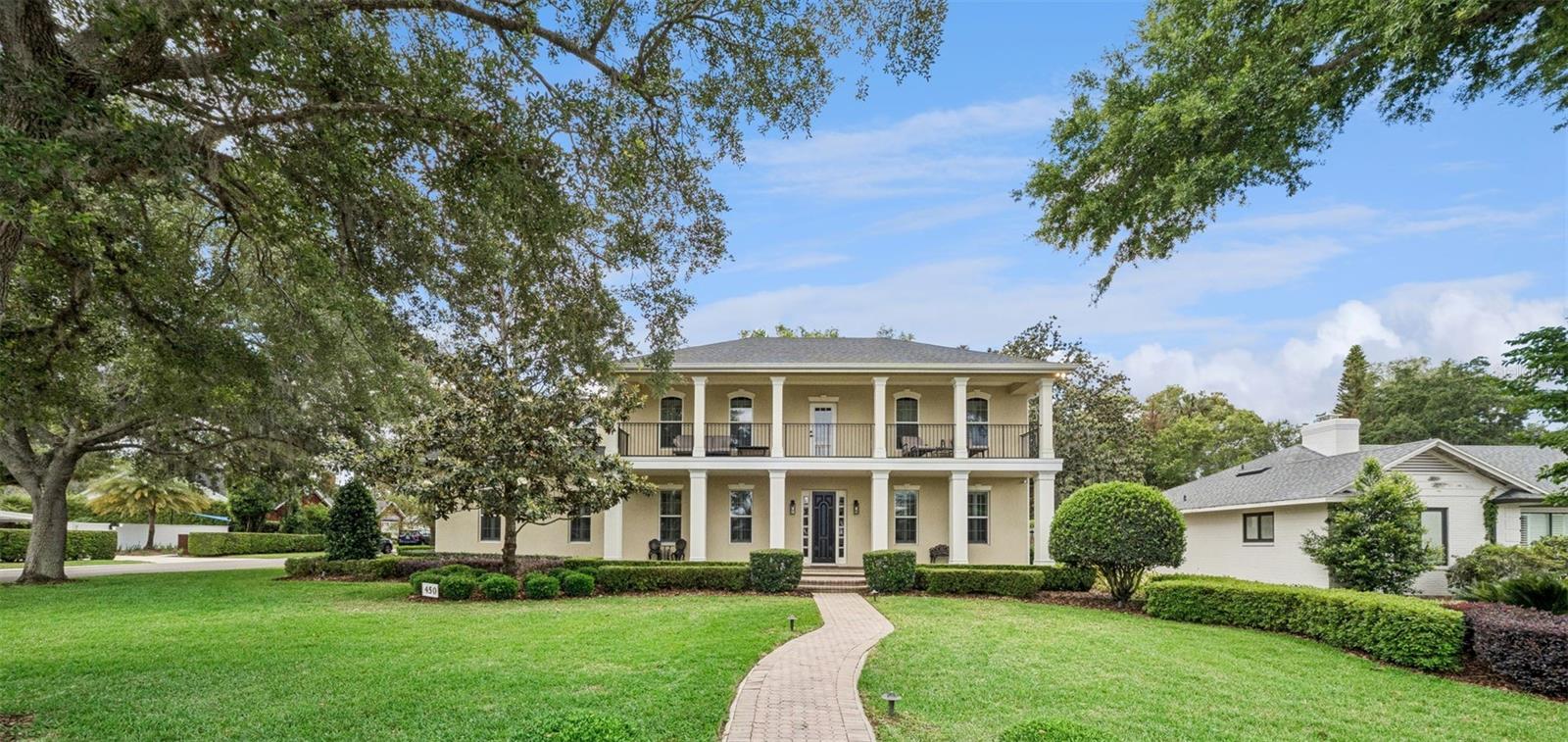 450 LAKEWOOD DRIVE