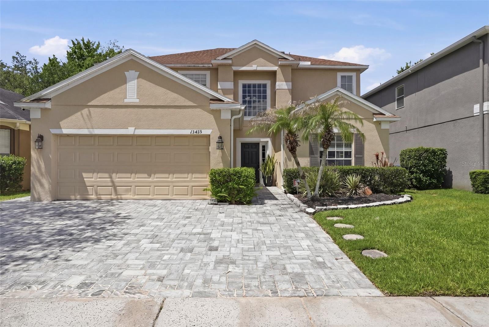 13425 EARLY FROST CIRCLE