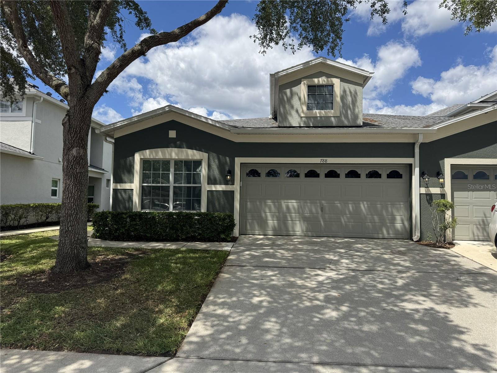 788 FEATHERSTONE LANE