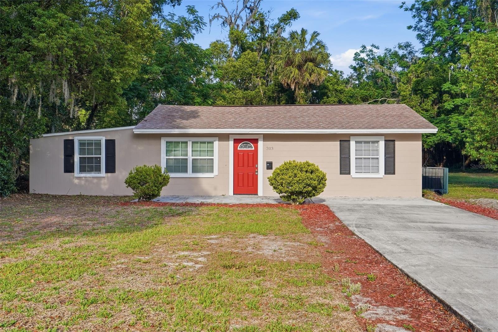 Listing photo 1 for 303 Josephine Ave