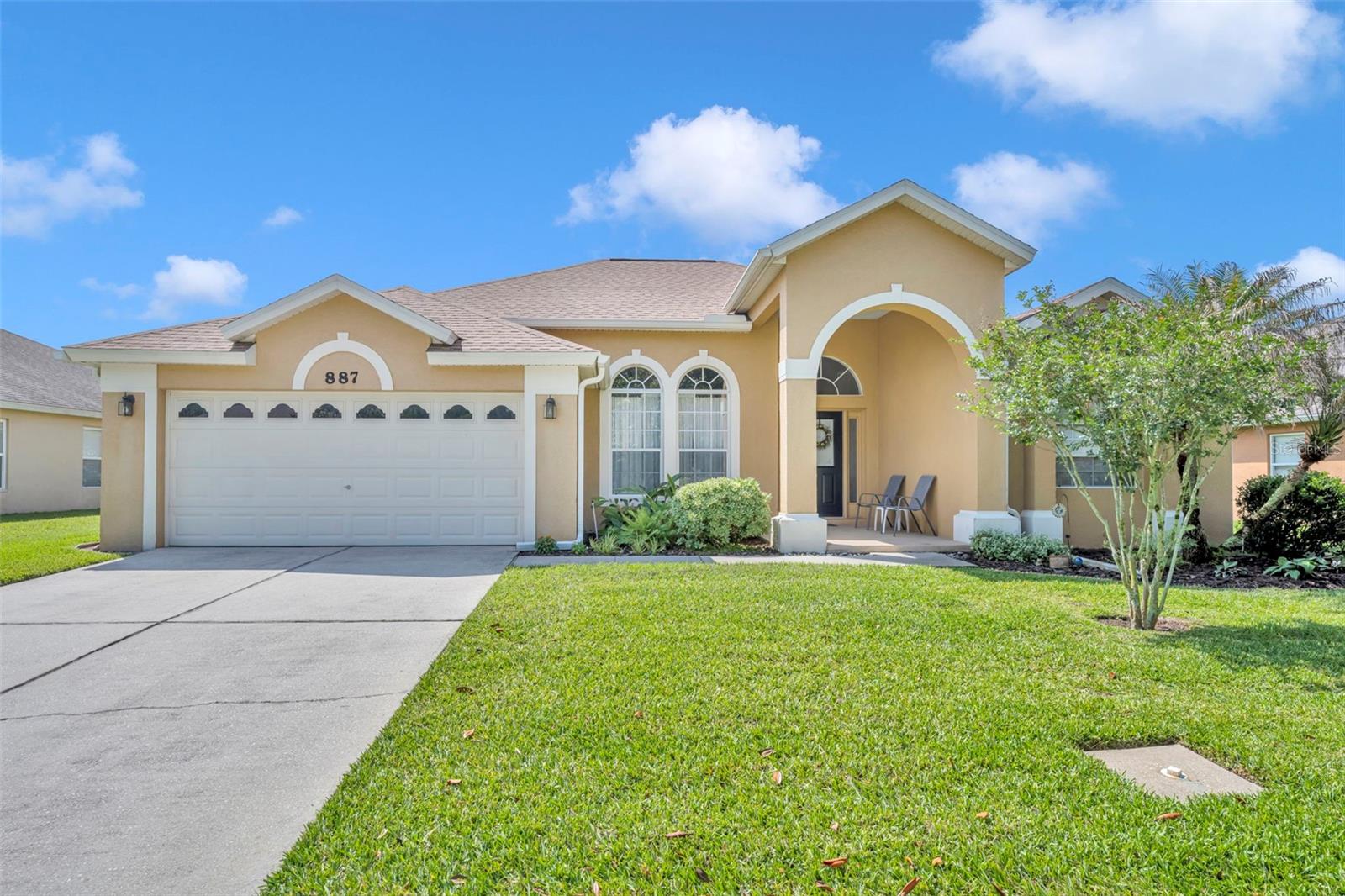 887 SENECA TRAIL