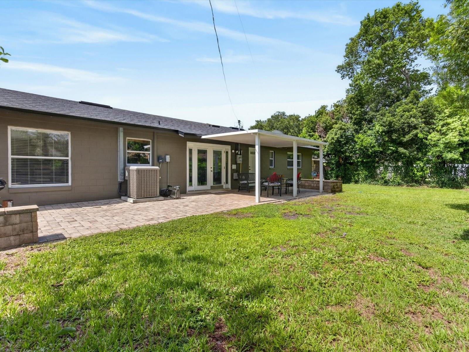 Photo 24