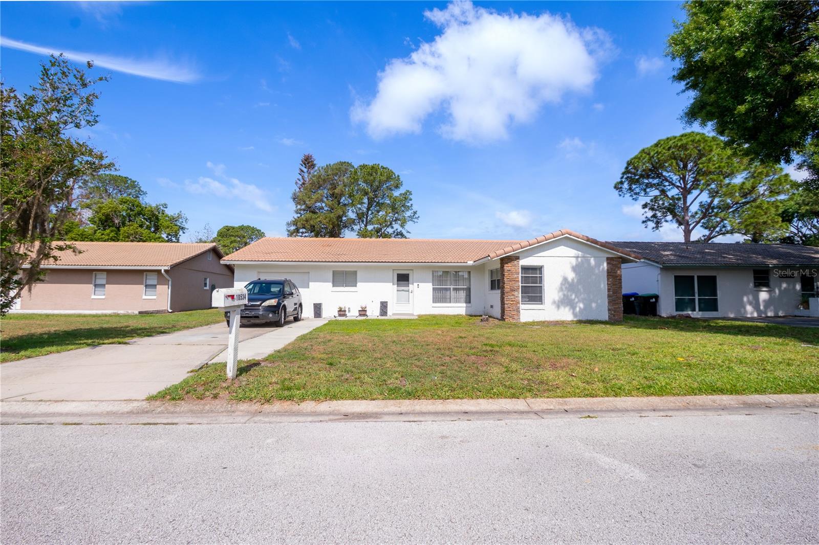 10534 DEERGRASS LANE