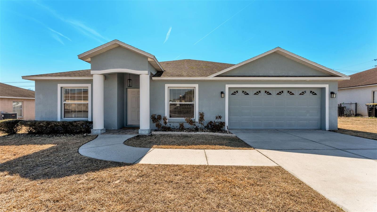 Listing photo 2 for 6146 Mission Dr