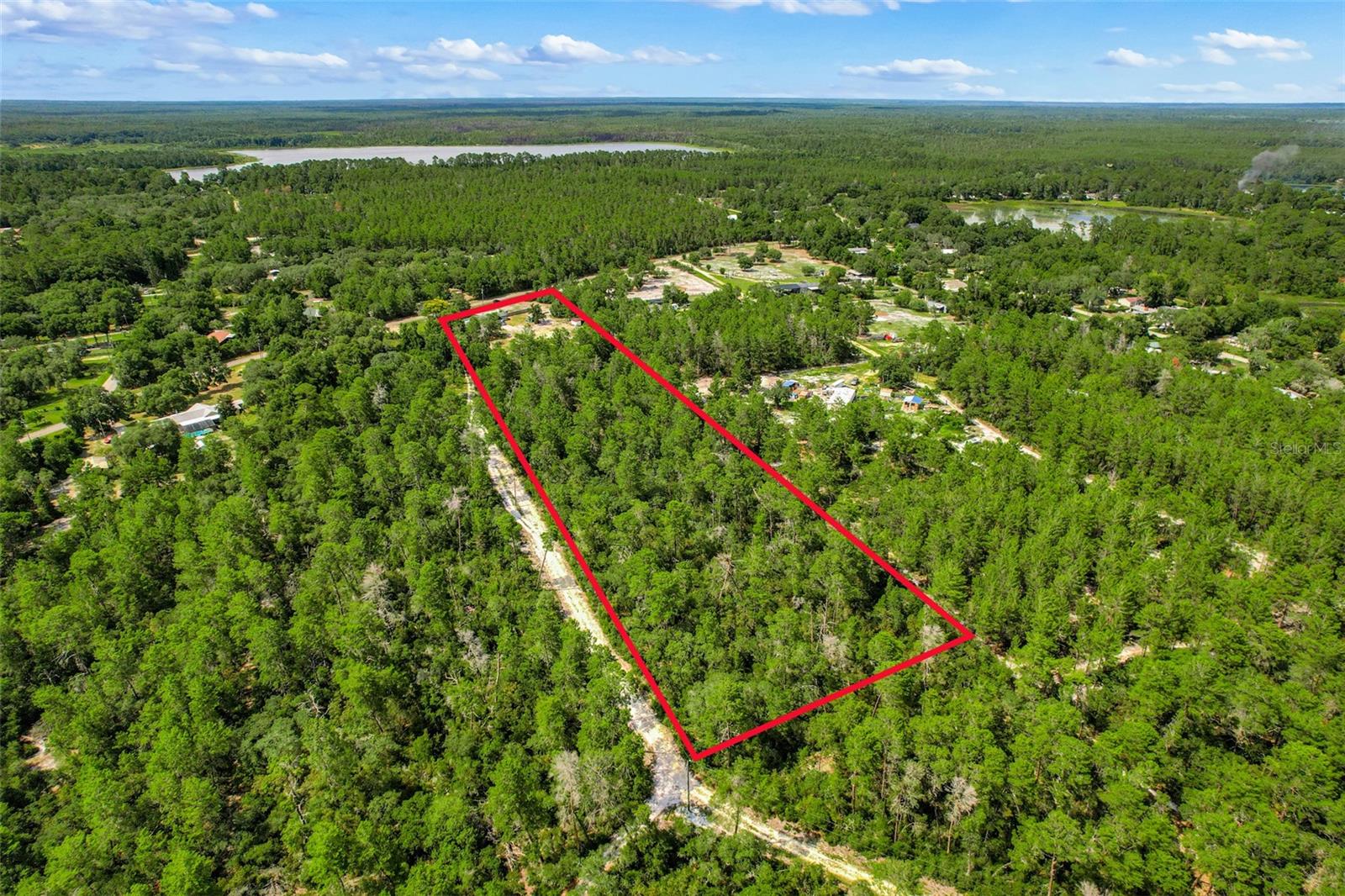 Listing photo 2 for 26106 Fishermans Rd