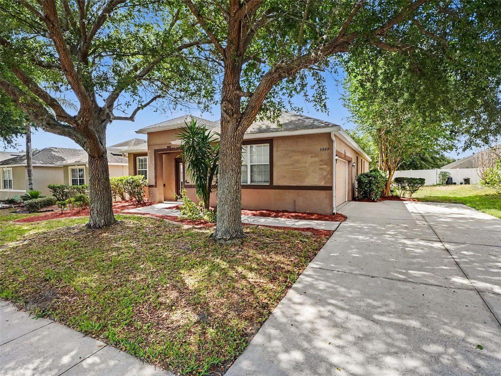 1942 BEARDSLEY DRIVE