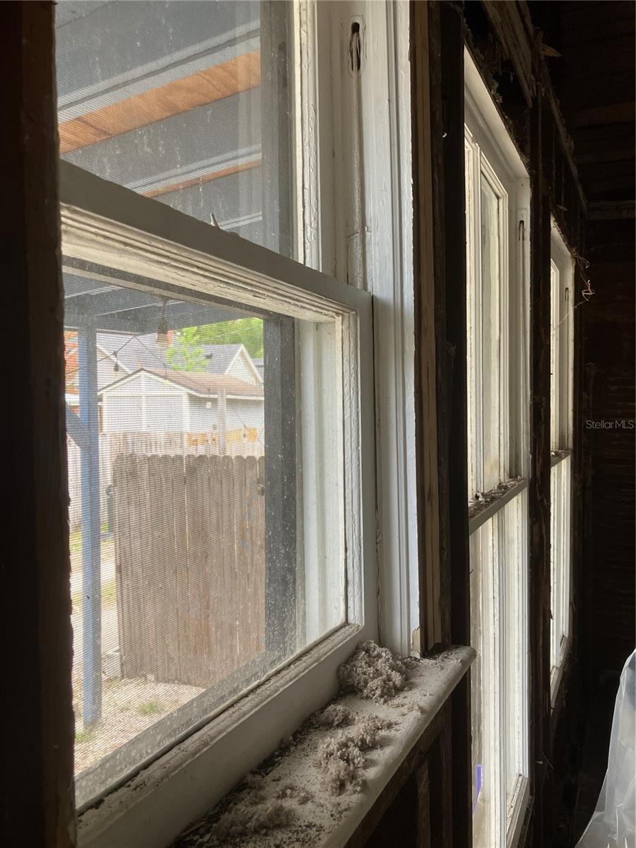 Photo 34