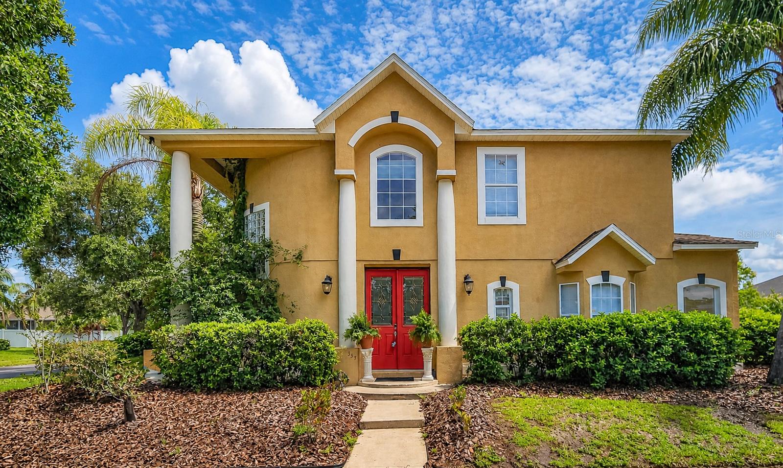 357 FAIRWAY POINTE CIRCLE