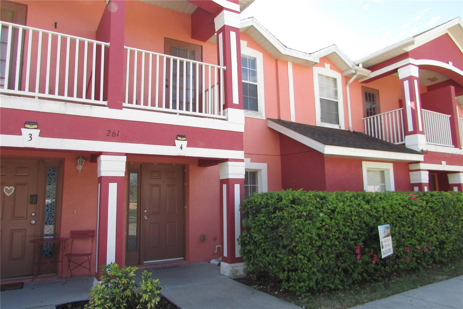 261 AUTUMN LANE Unit 4