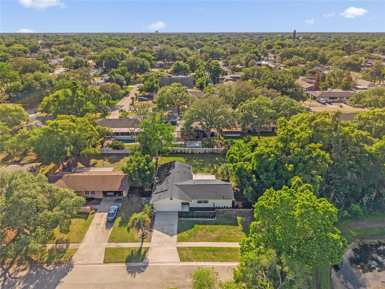 1327 CHIPOLA TRAIL