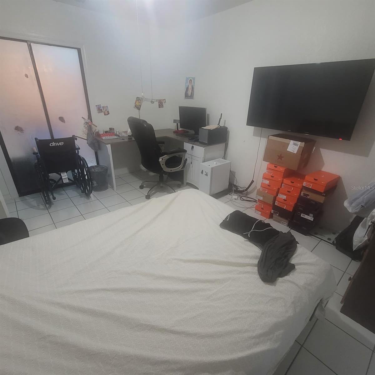 Photo 12