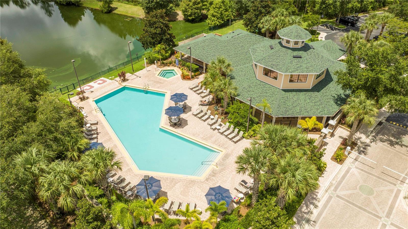 3050 PIRATES RETREAT COURT Unit 408