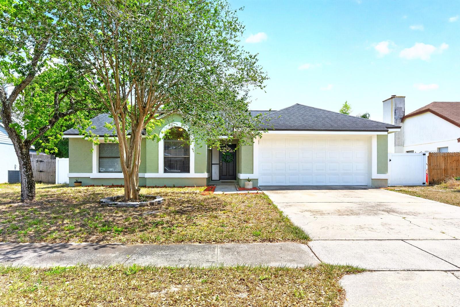 3348 HILLMONT CIRCLE