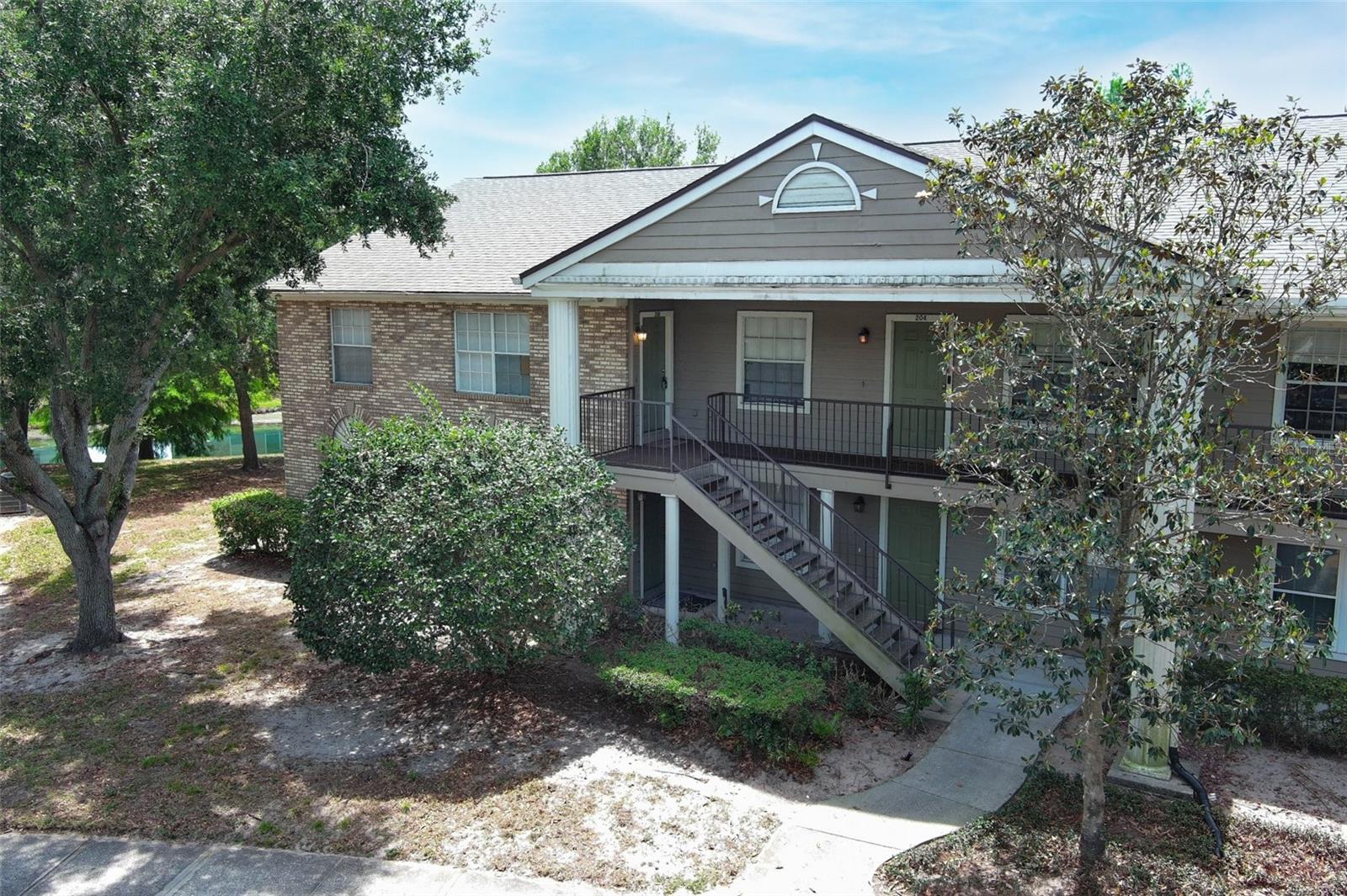 120 RESERVE CIRCLE Unit 200
