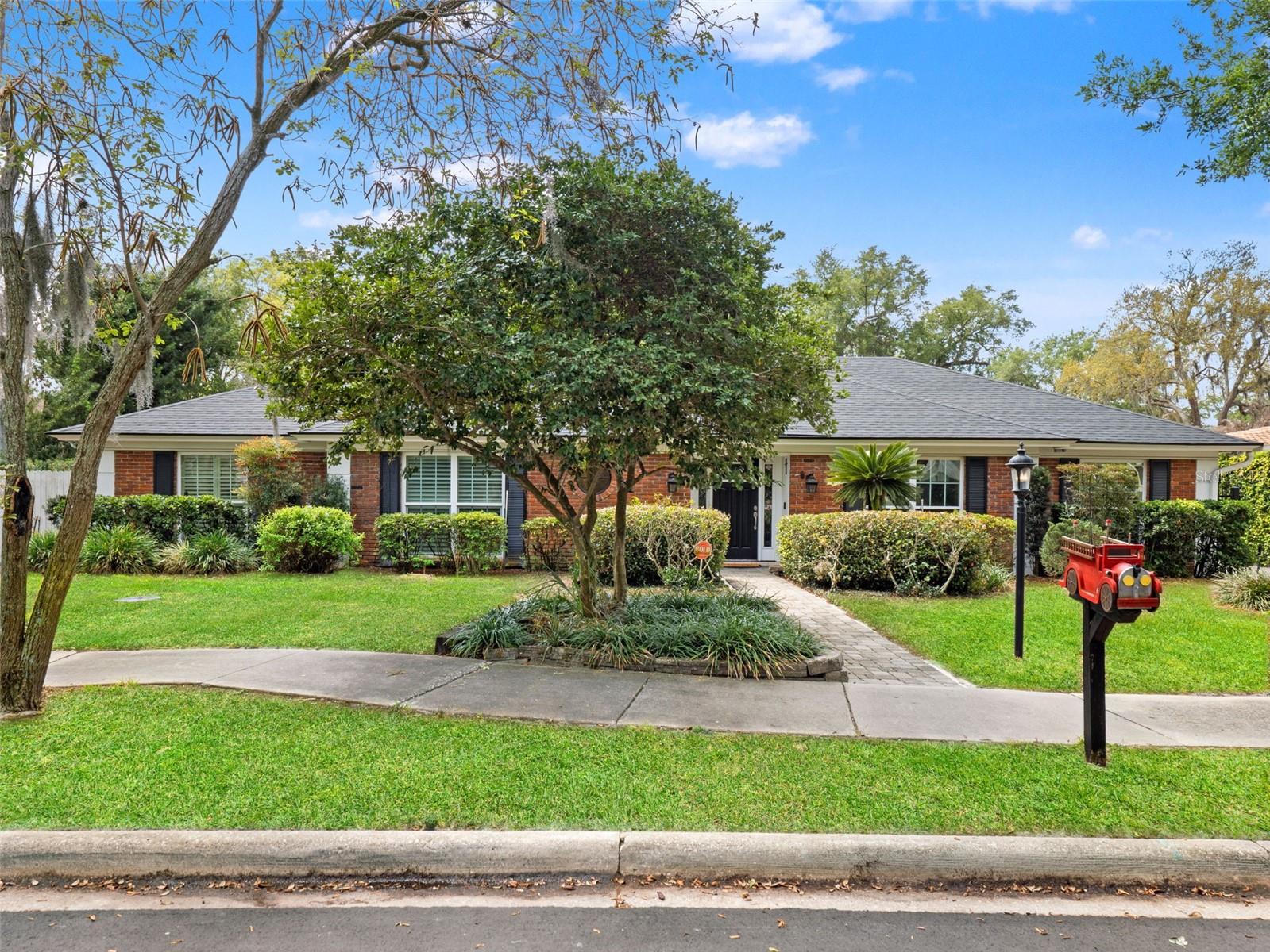 1214 SWEETBRIAR ROAD