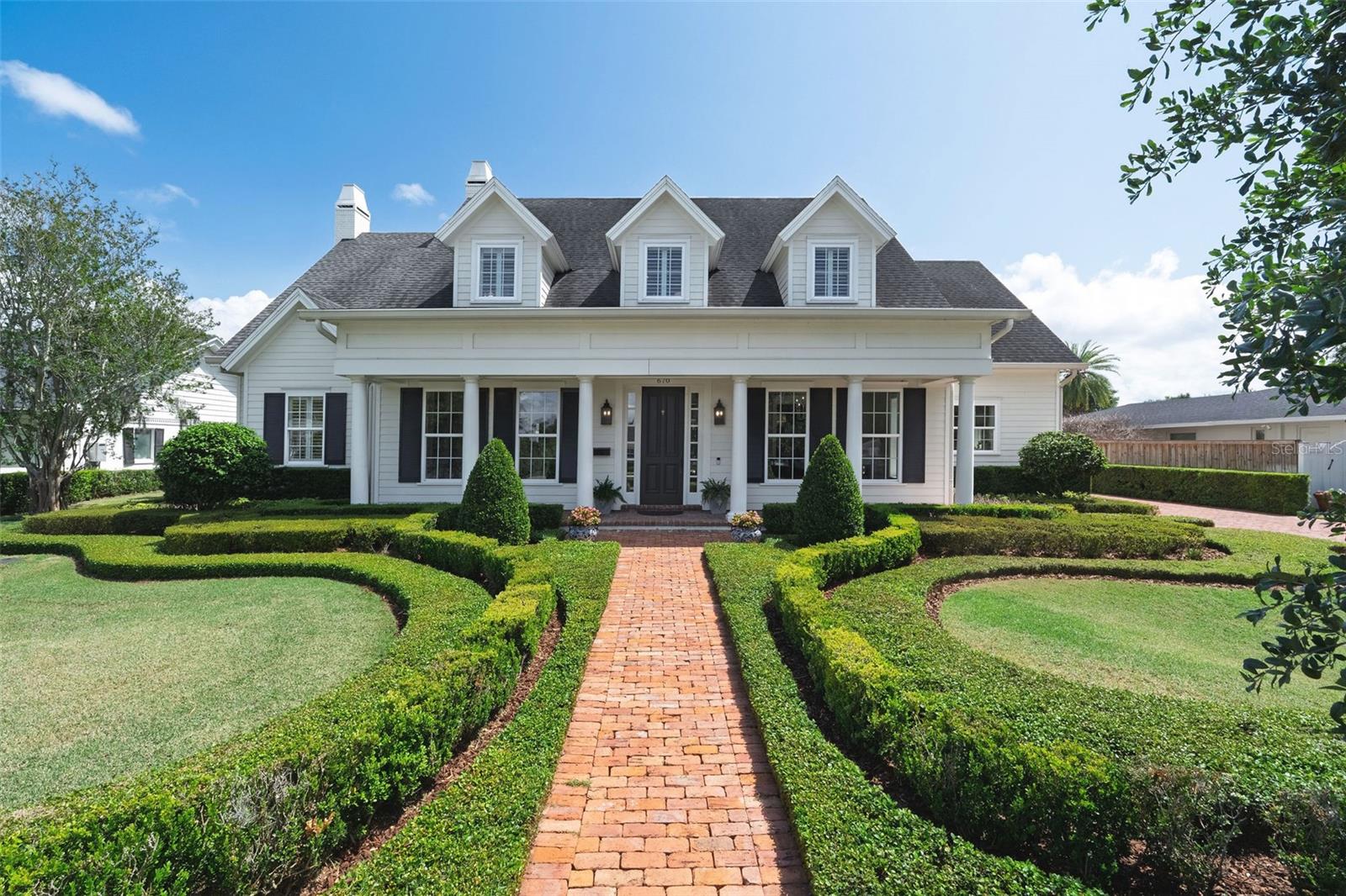 670 WILLIAMS DRIVE