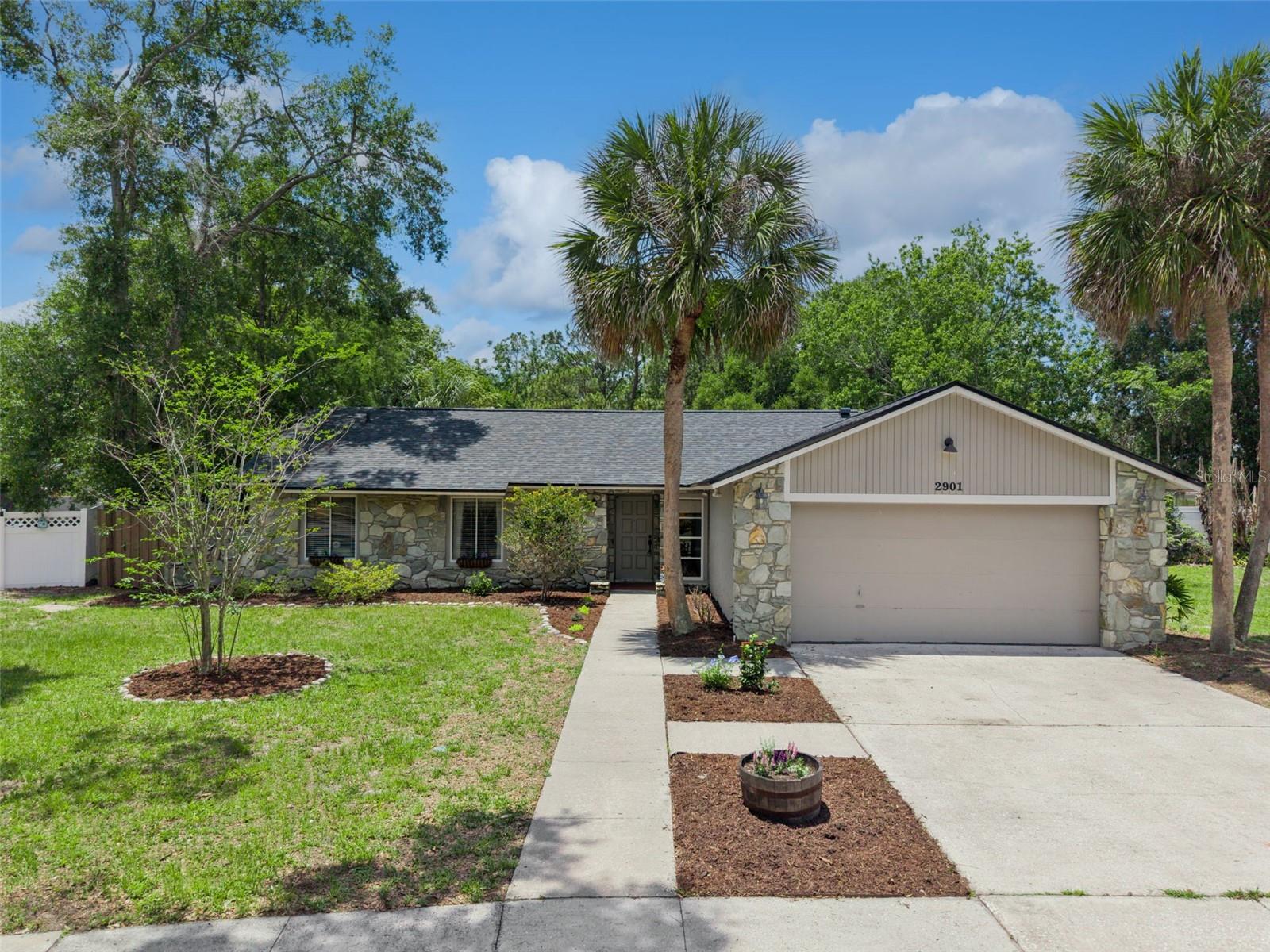 2901 AUTUMNWOOD TRAIL