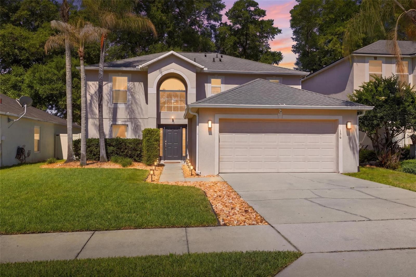 136 OAK VIEW PLACE
