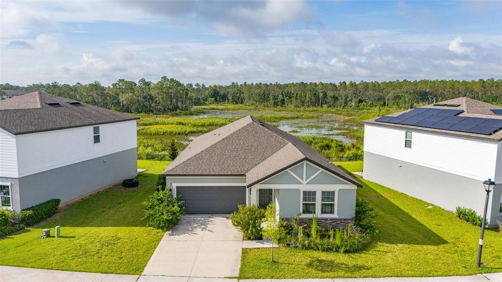Listing photo 1 for 2236 Derwent Dr