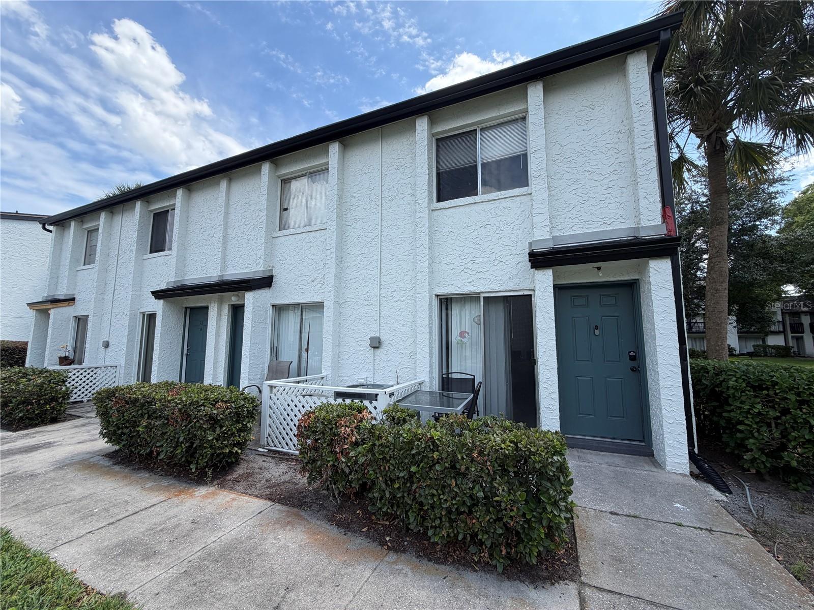 4215 S SEMORAN BOULEVARD Unit 15