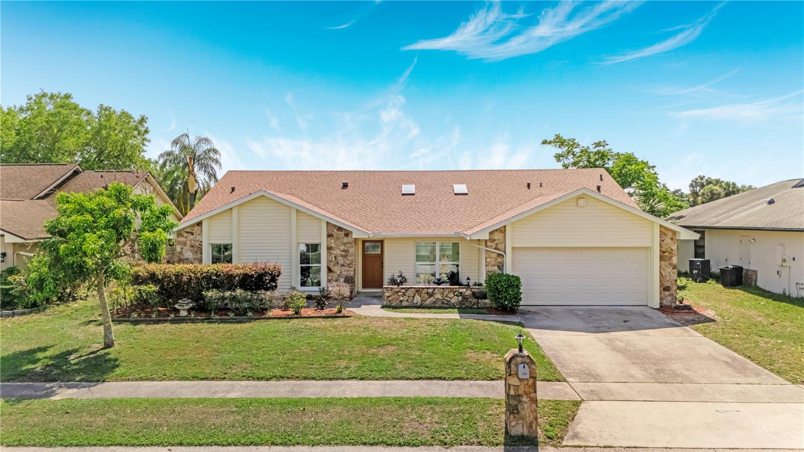 368 FAIRGREEN PLACE