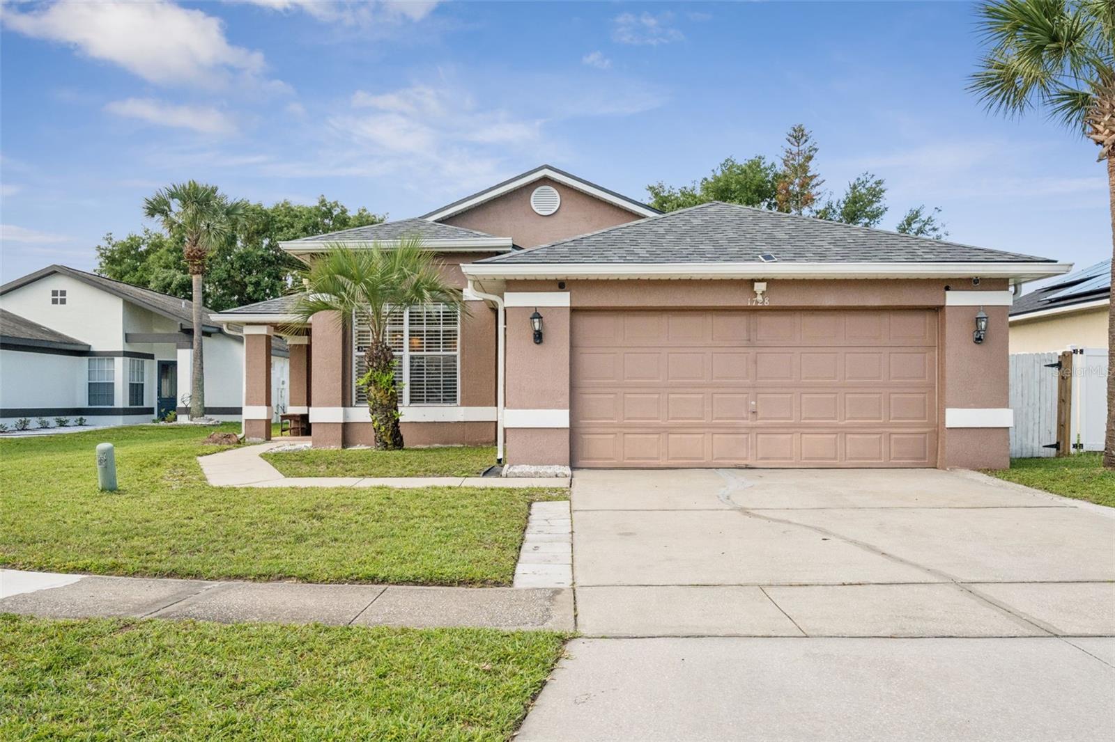 1728 BROOK HOLLOW DRIVE