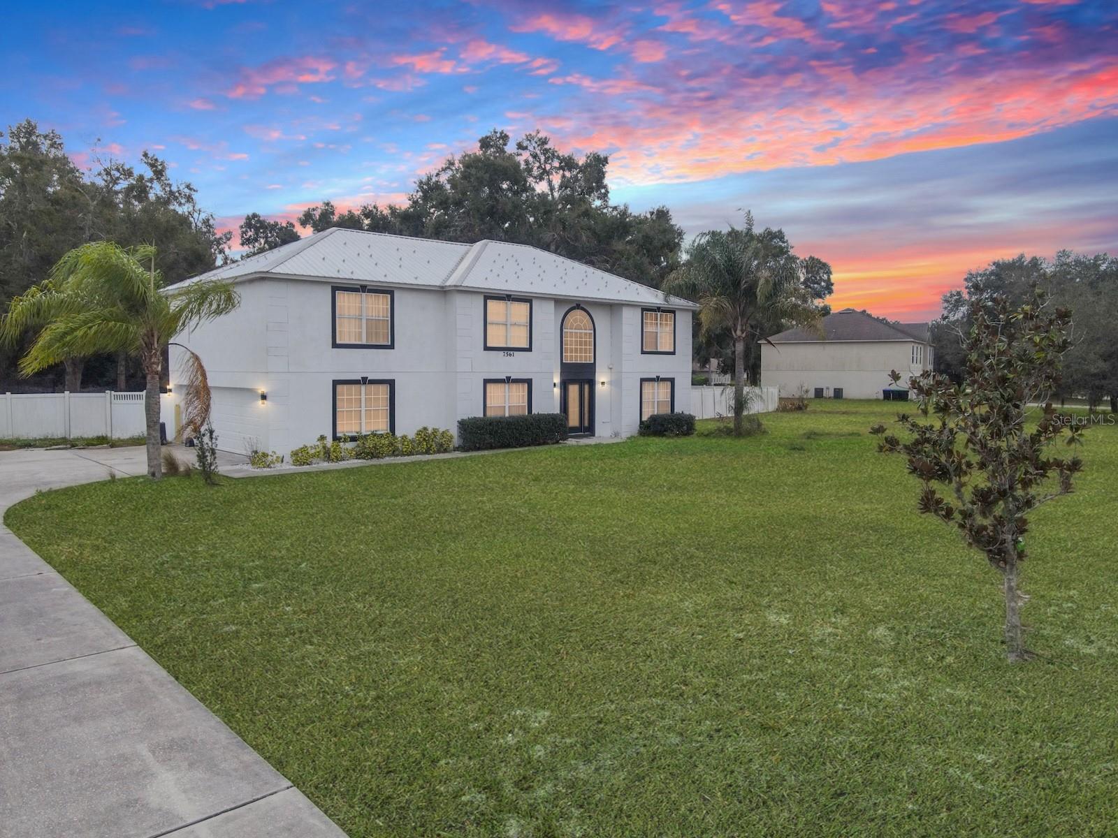 7561 LAKE ANDREA CIRCLE
