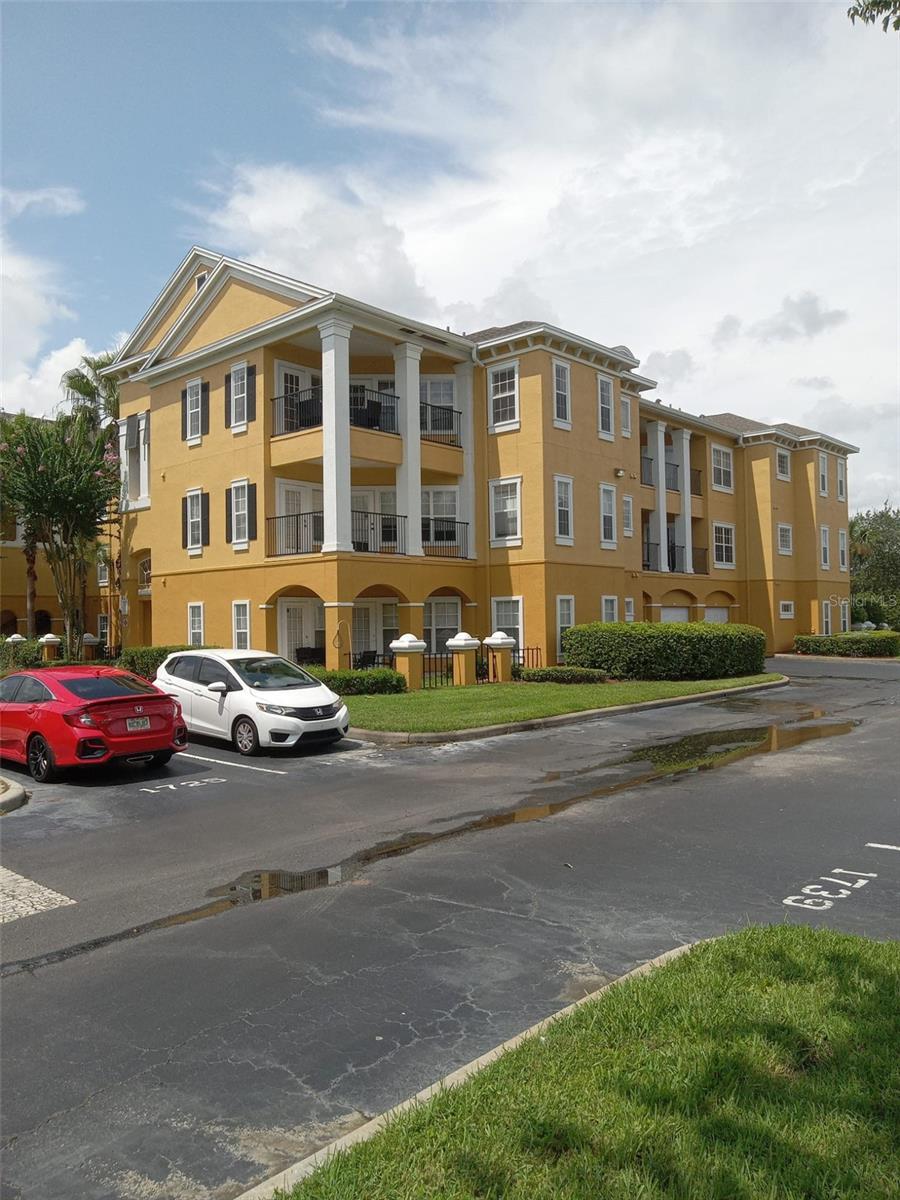 3707 CONROY ROAD Unit 1729