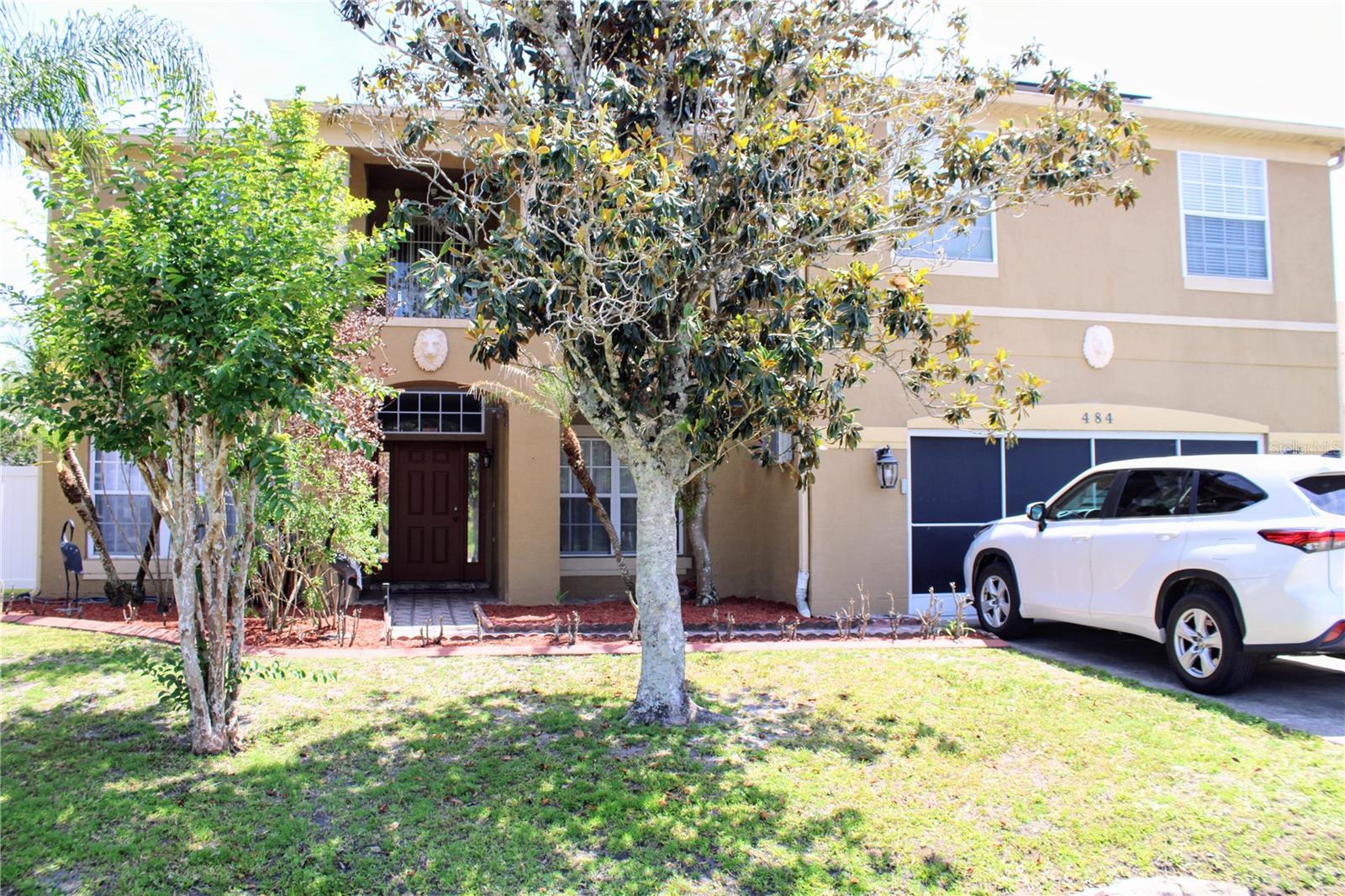 484 BRITTEN DRIVE
