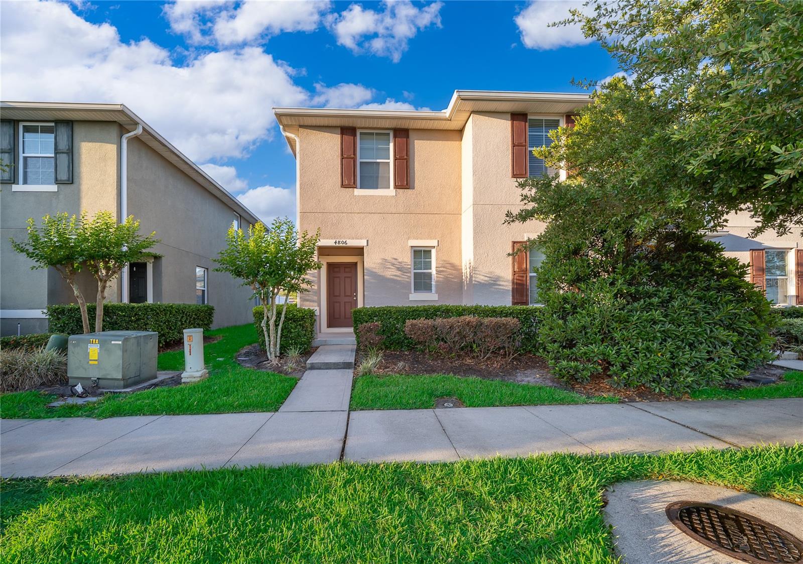 4806 RIVERWALK DR.