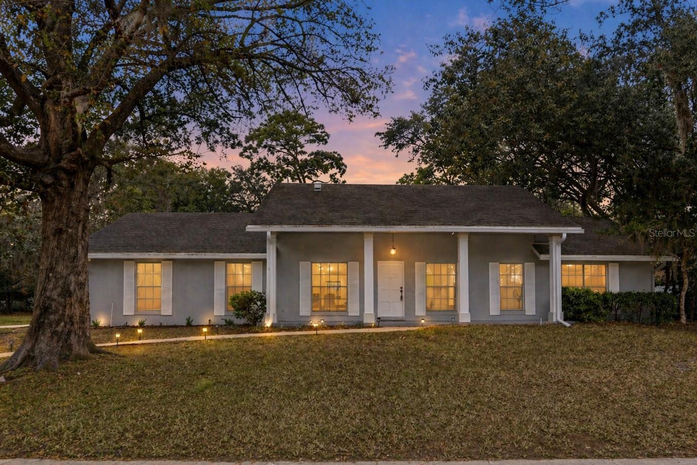 216 THISTLEWOOD CIRCLE