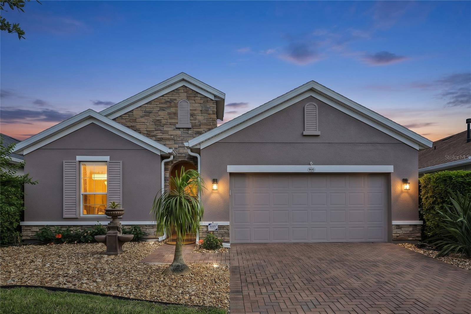 Listing photo 1 for 508 Narrow View Ln