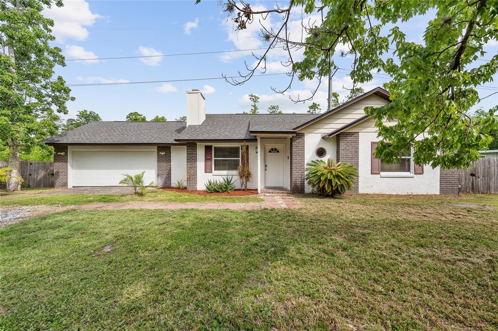 2040 E TRIANGLE DRIVE