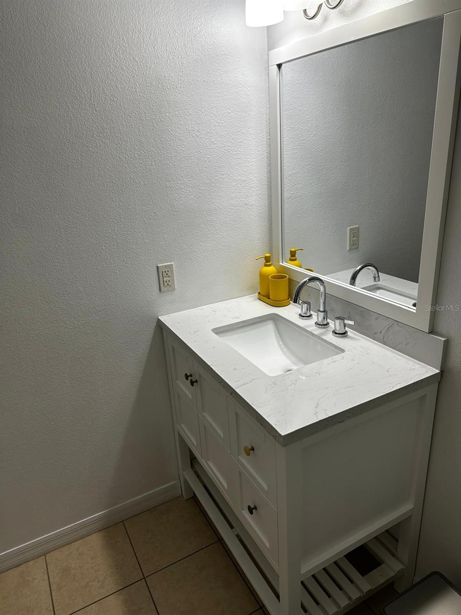 Photo 35