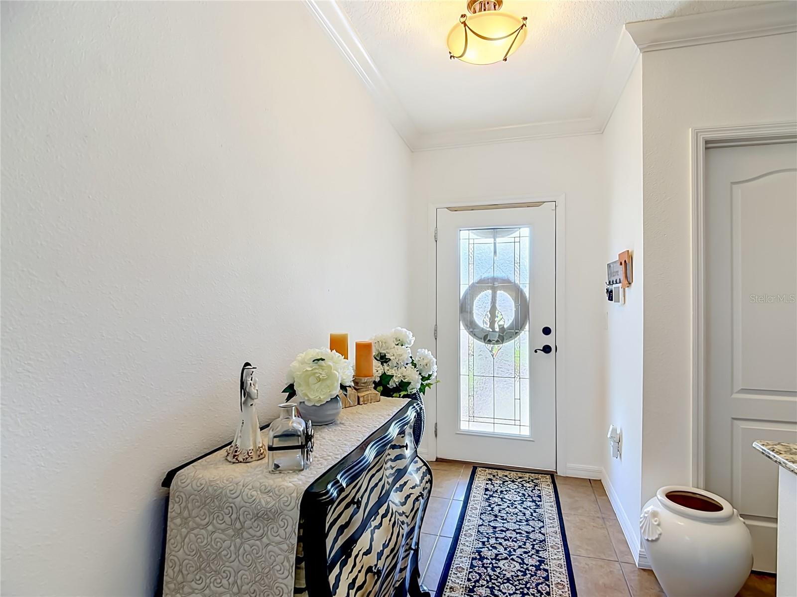 Listing photo 3 for 5739 Dornich Dr