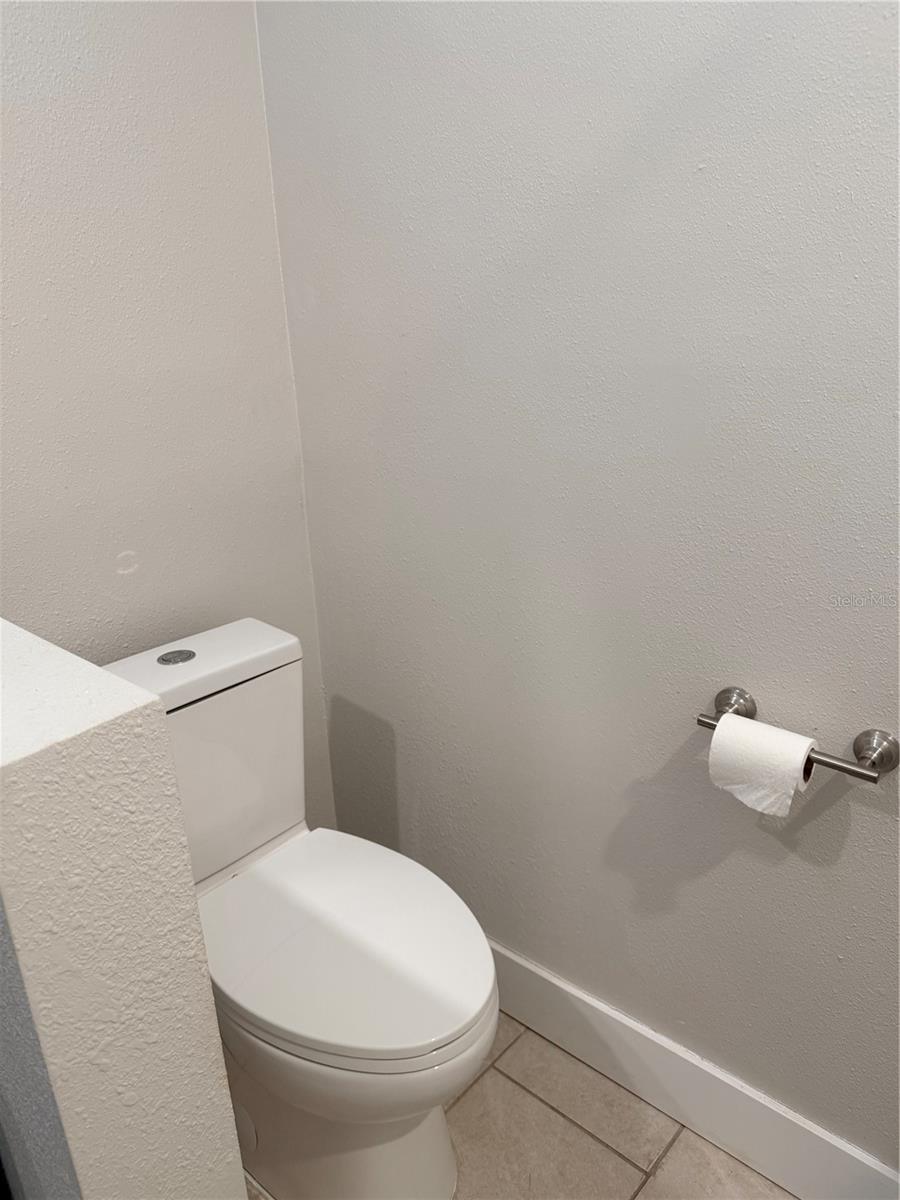 Photo 33