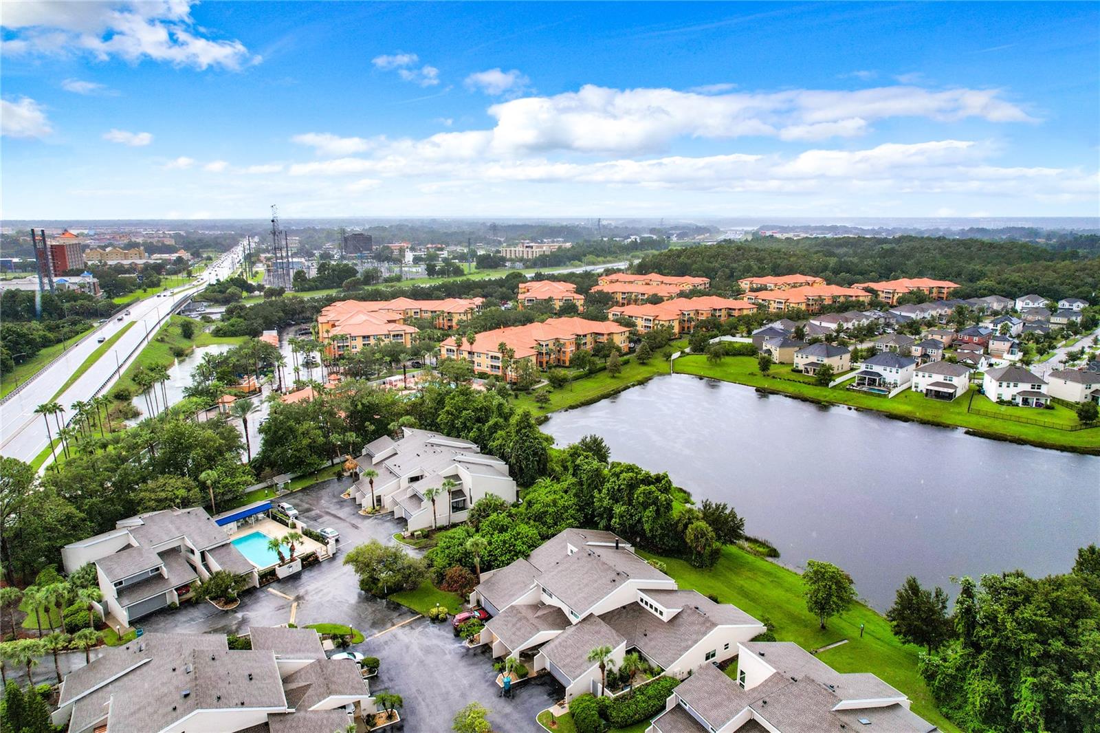 5381 VINELAND ROAD Unit S