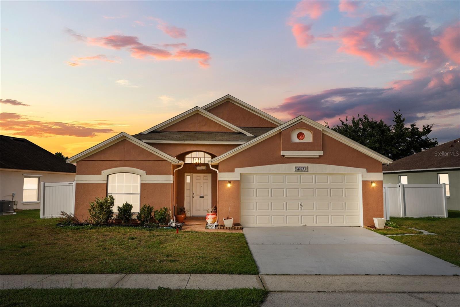 2335 TOPAZ TRAIL