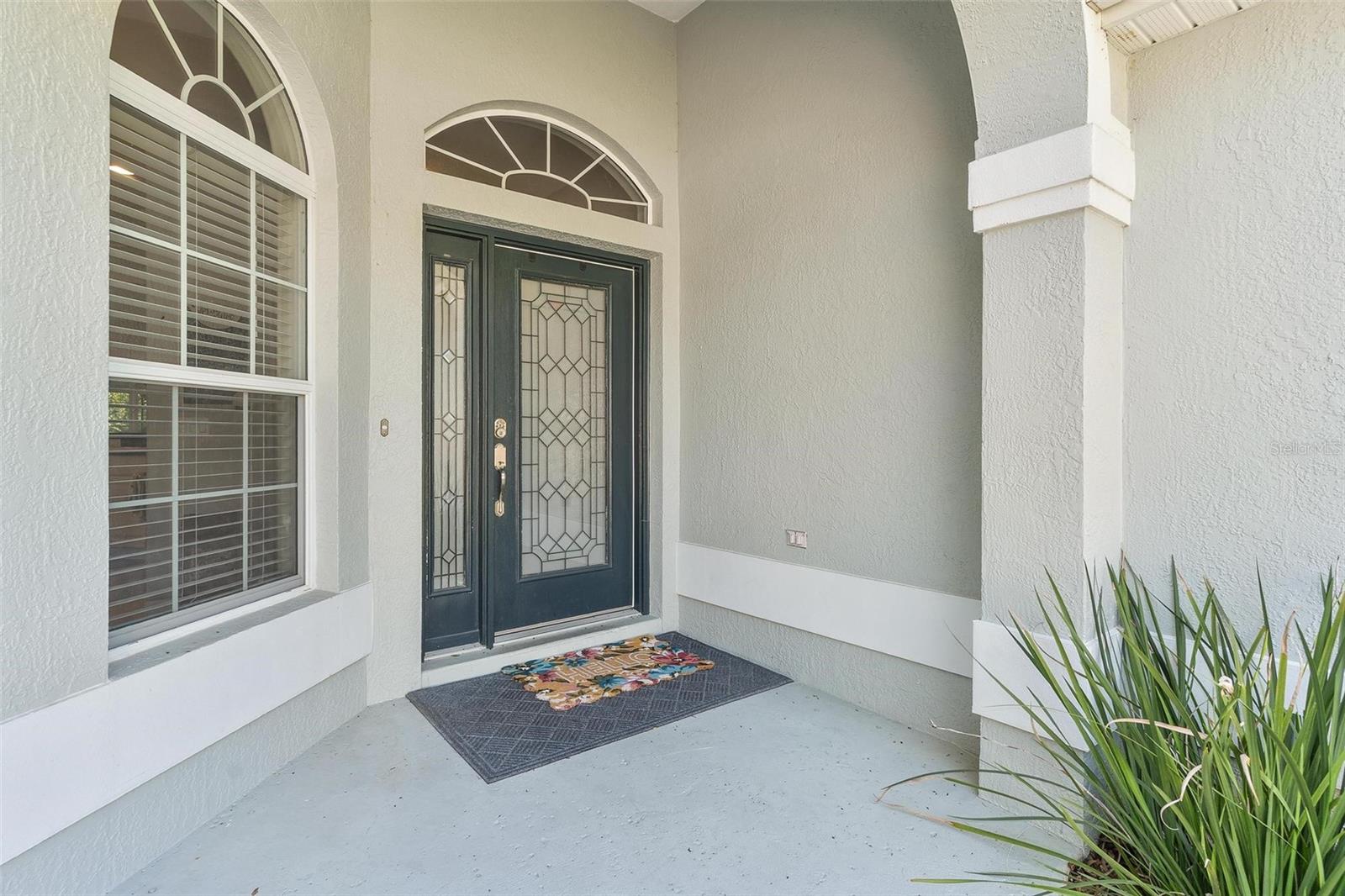 Listing photo 3 for 1027 Urico Golf Rd