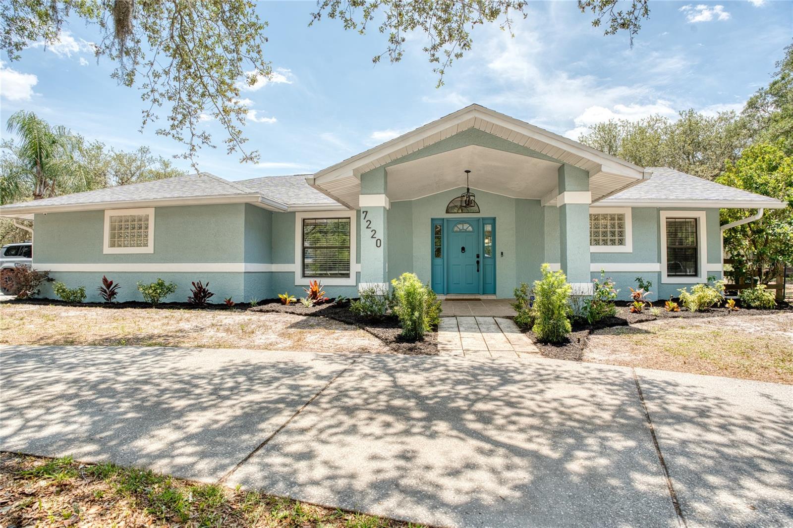 7220 BRIDLE PATH