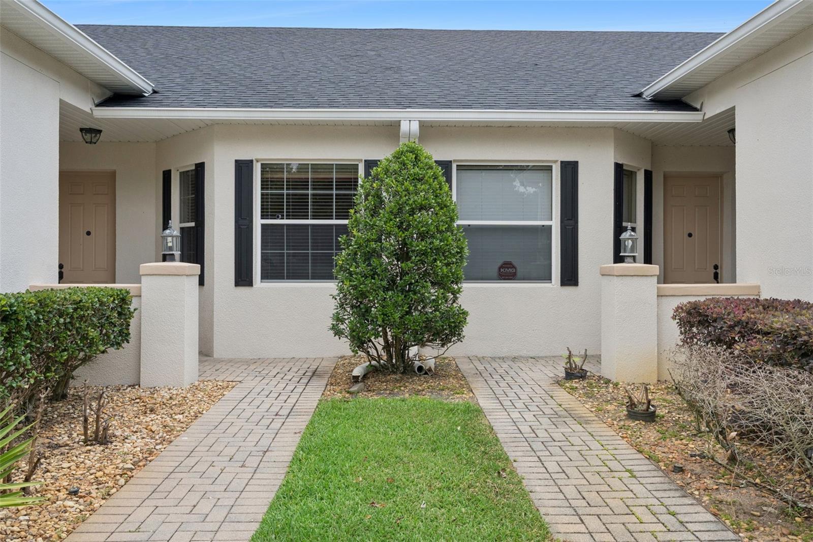 Listing photo 3 for 1005 Green Gate Blvd