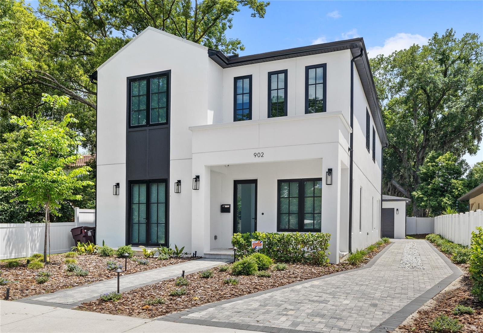 902 SHADY LANE DRIVE