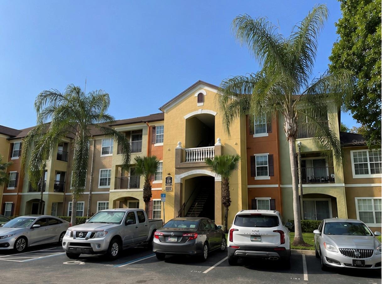 738 CREST PINES DRIVE Unit 728